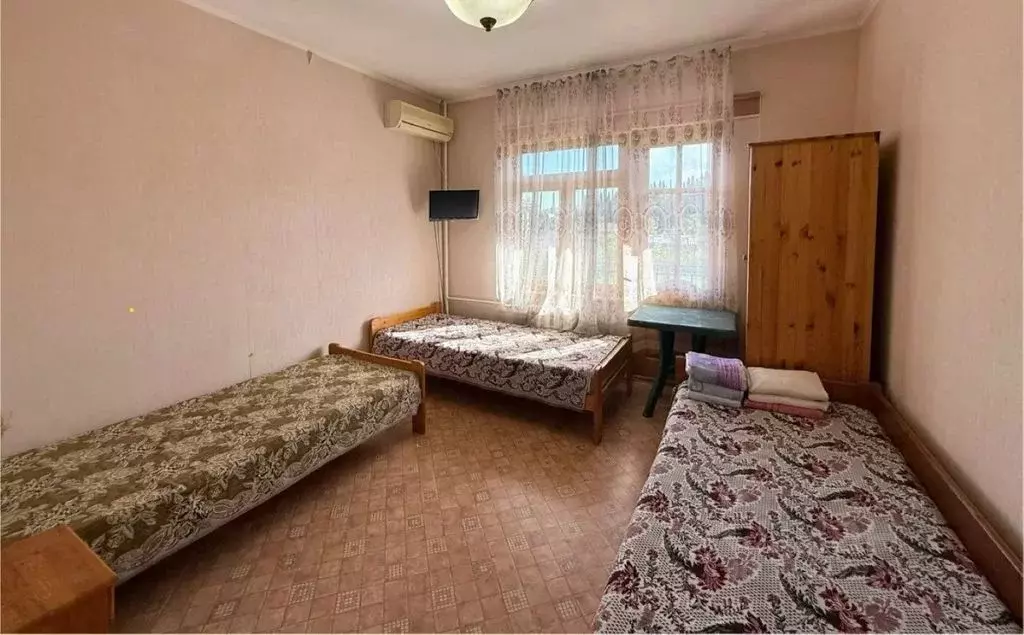 Комната Краснодарский край, Сочи ул. Енисейская, 6/15 - Фото 1