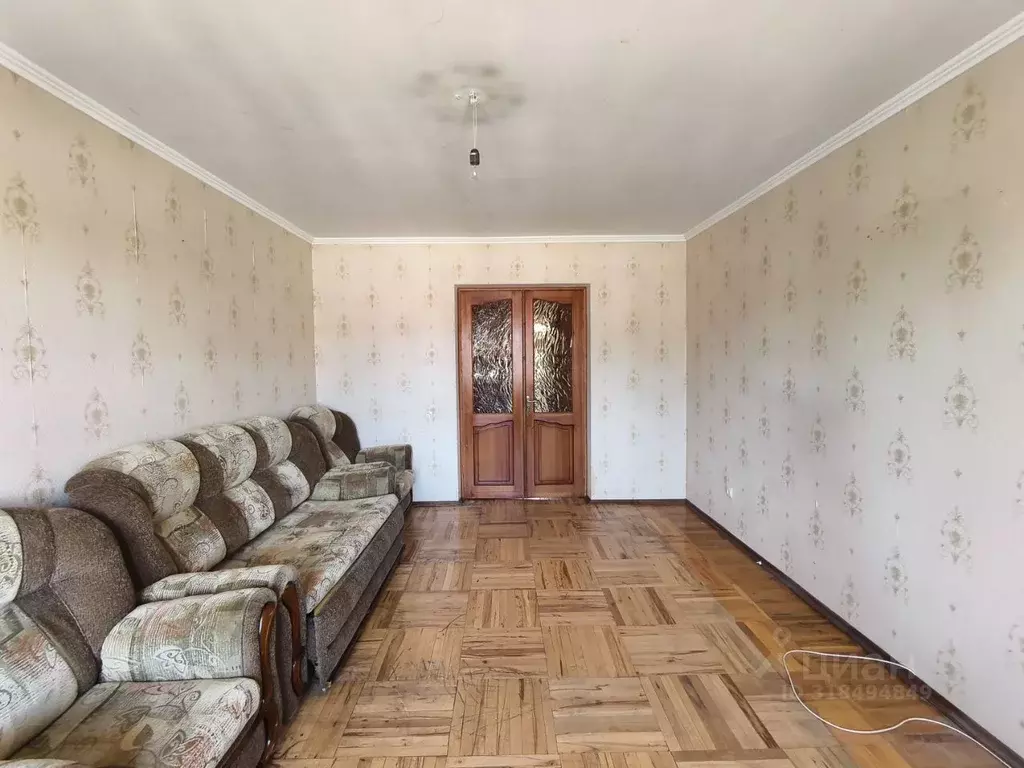 3-к кв. Адыгея, Тахтамукайский район, Энем пгт ул. Седина, 44 (60.0 м) - Фото 0