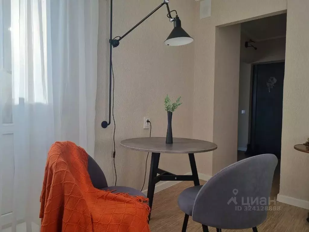 1-к кв. Красноярский край, Красноярск ул. Конституции СССР, 25 (35.0 ... - Фото 1