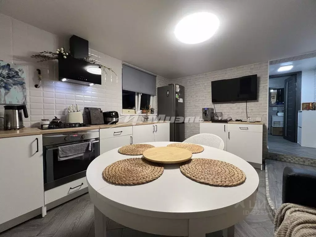 Дом в Крым, Симферополь ул. Салгирная, 3 (67 м) - Фото 2