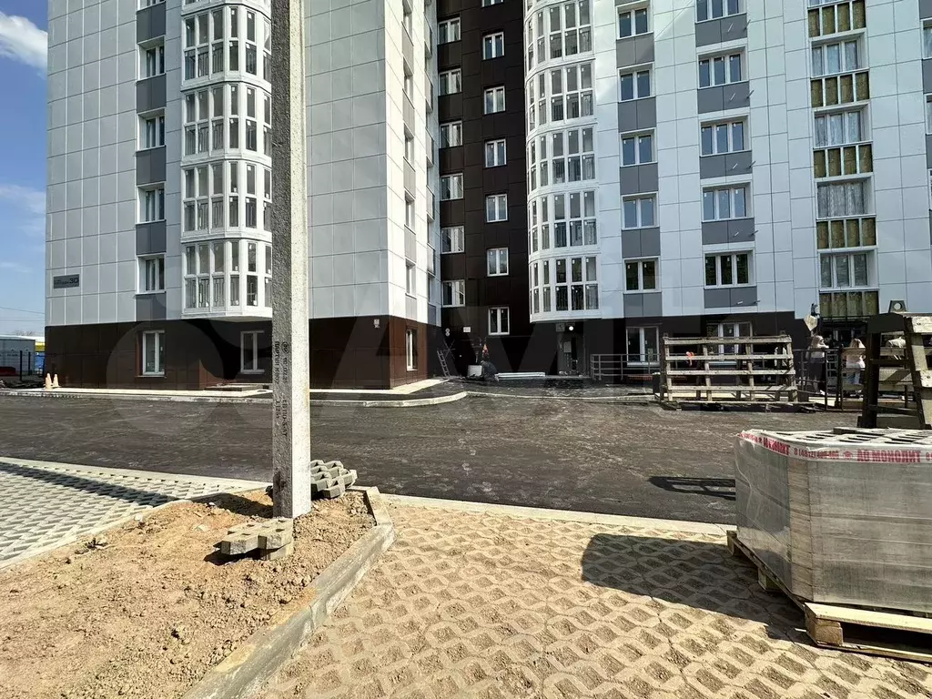 2-к. квартира, 72 м, 1/9 эт. - Фото 1
