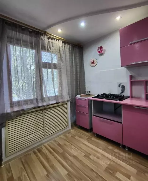 3-к кв. Астраханская область, Астрахань ул. Нариманова, 2В (58.5 м) - Фото 2