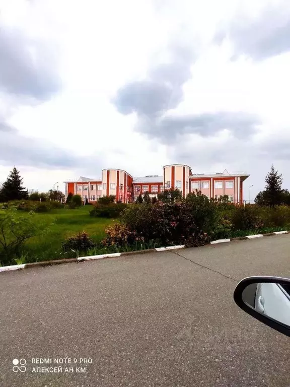 Участок в Белгородская область, Старооскольский городской округ, с. ... - Фото 0