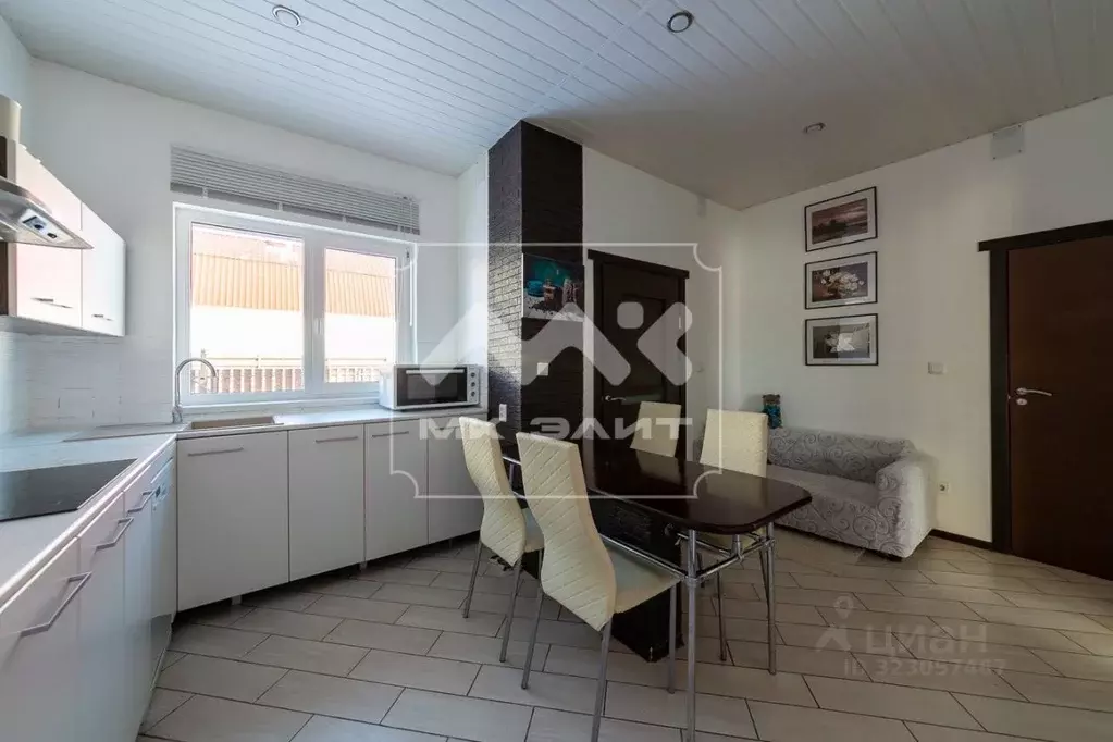 Дом в Ленинградская область, Ломоносовский район, Лопухинское с/пос, ... - Фото 1