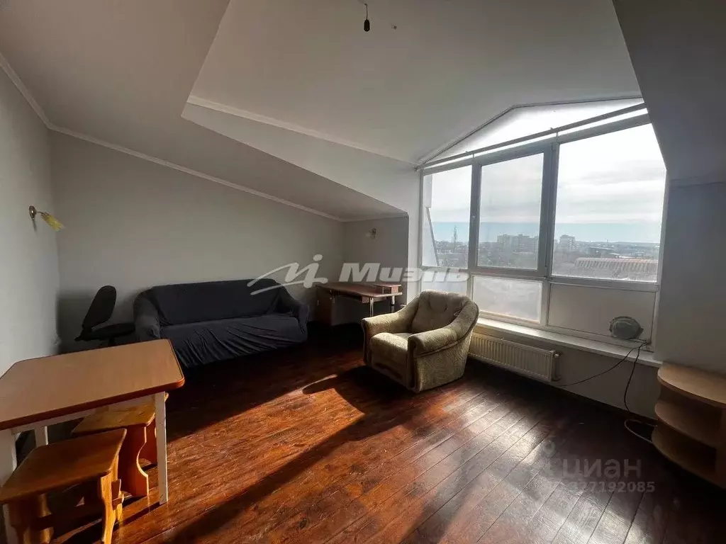 2-к кв. Крым, Симферополь ул. Маршала Советского Союза Буденного С.М., ... - Фото 1