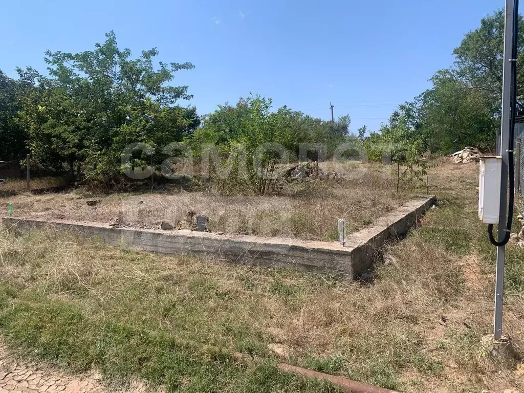 Участок в Крым, Черноморский район, с. Новосельское ул. Ивана Жудова ... - Фото 1