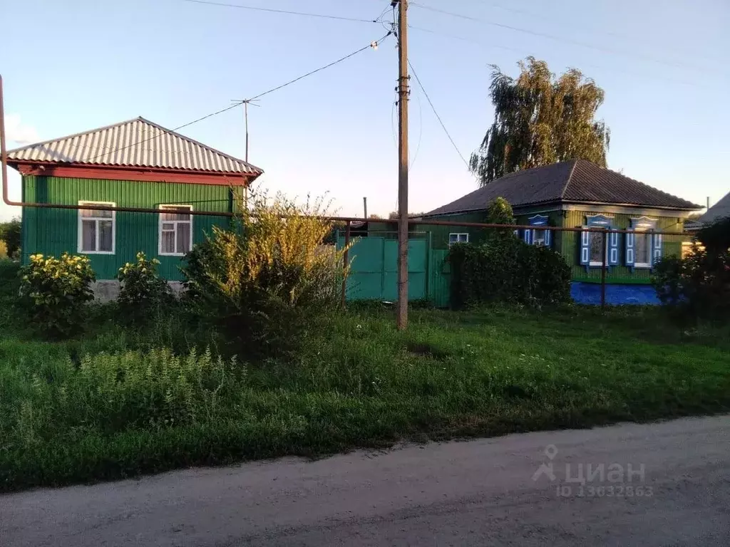 Дом в Саратовская область, Балашовский район, Пинеровка рп пер. ... - Фото 0