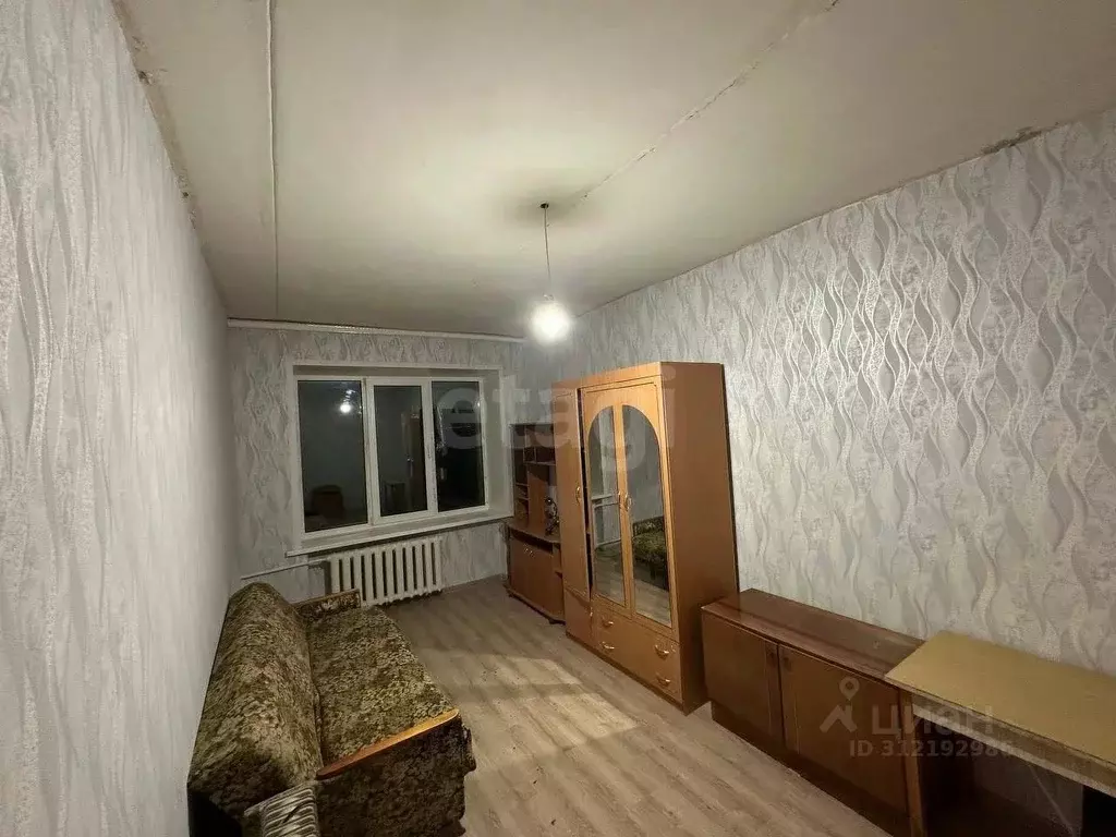 Комната Брянская область, Брянск ул. Ульянова, 13А (18.0 м) - Фото 1