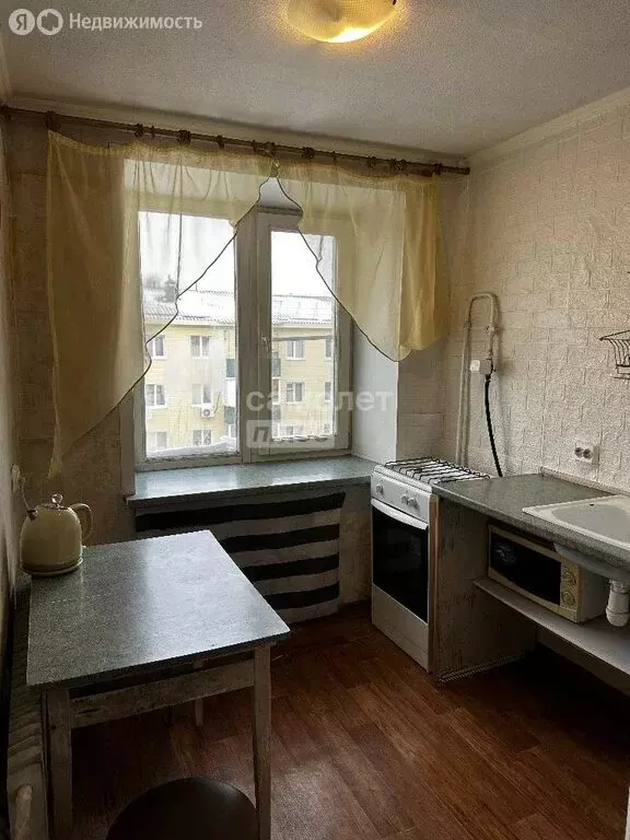 1-комнатная квартира: Омск, улица Труда, 9А (30 м) - Фото 2