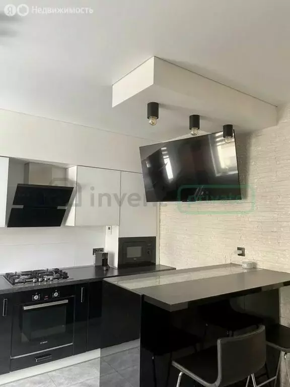 2-комнатная квартира: Калининград, улица Старшины Дадаева, 3 (59.3 м) - Фото 0
