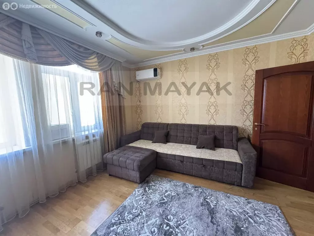 2-комнатная квартира: Майкоп, Краснооктябрьская улица, 62 (53 м) - Фото 1