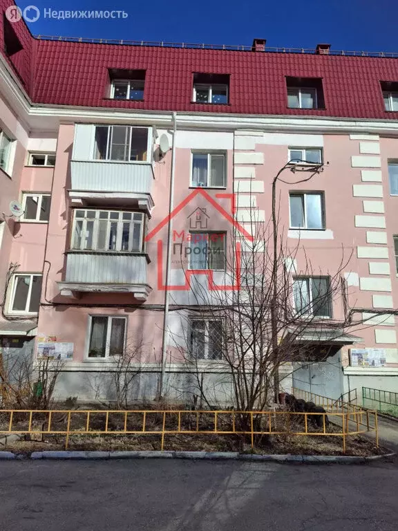 2-комнатная квартира: Среднеуральск, улица Дзержинского, 36 (70.3 м) - Фото 0