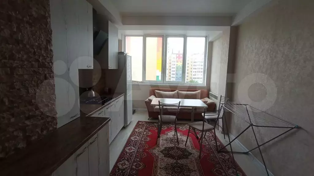 2-к. квартира, 60 м, 5/9 эт. - Фото 0