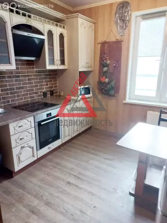 1-комнатная квартира: Екатеринбург, улица Павла Шаманова, 7 (39 м) - Фото 1