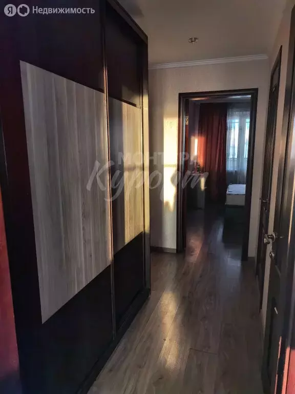 3-комнатная квартира: Магнитогорск, улица Ворошилова, 20 (65.4 м) - Фото 2