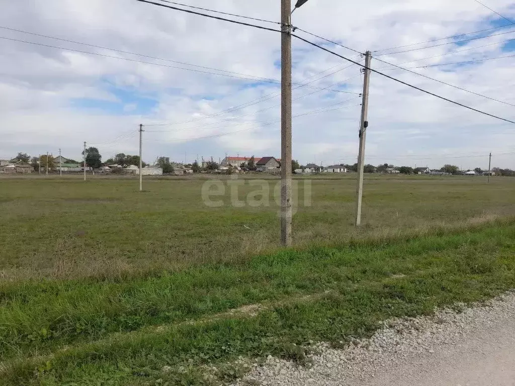 Участок в Крым, Ленинский район, Мысовское с/пос, с. Семеновка ул. ... - Фото 1