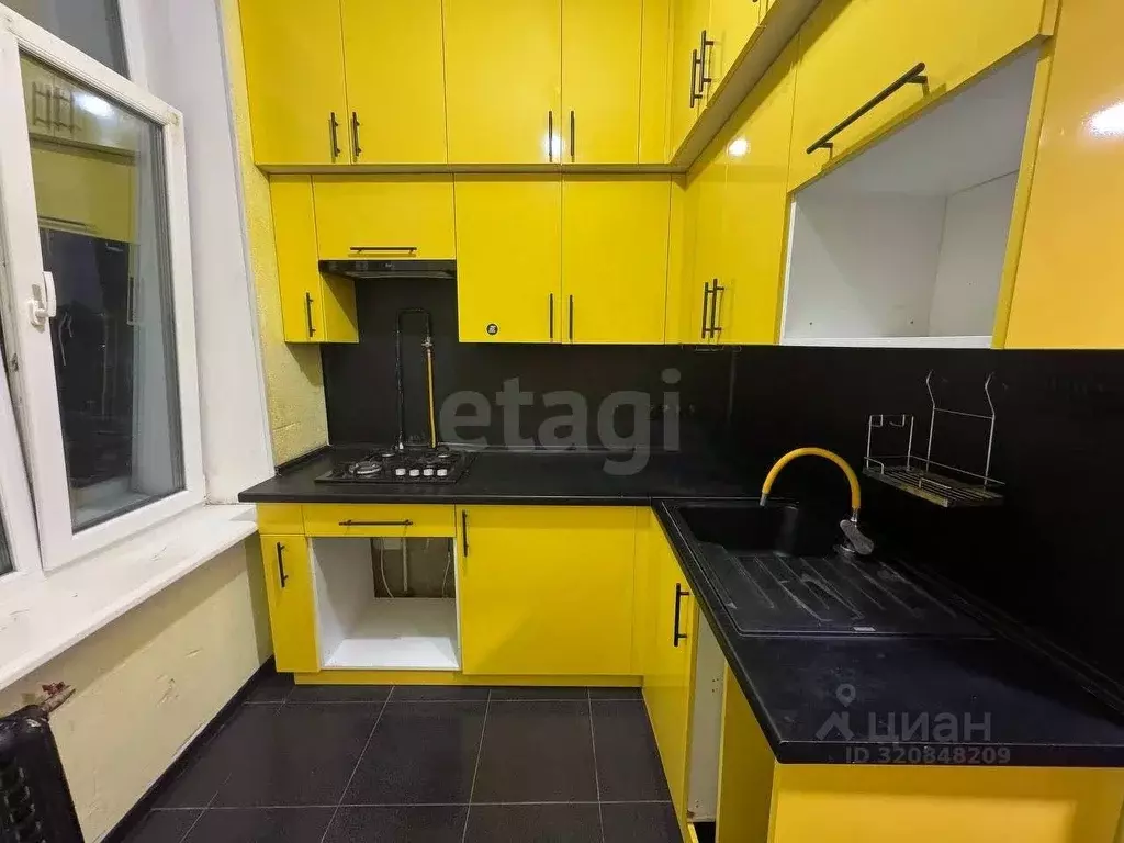 1-к кв. Крым, Симферополь ул. Лизы Чайкиной (28.4 м) - Фото 0