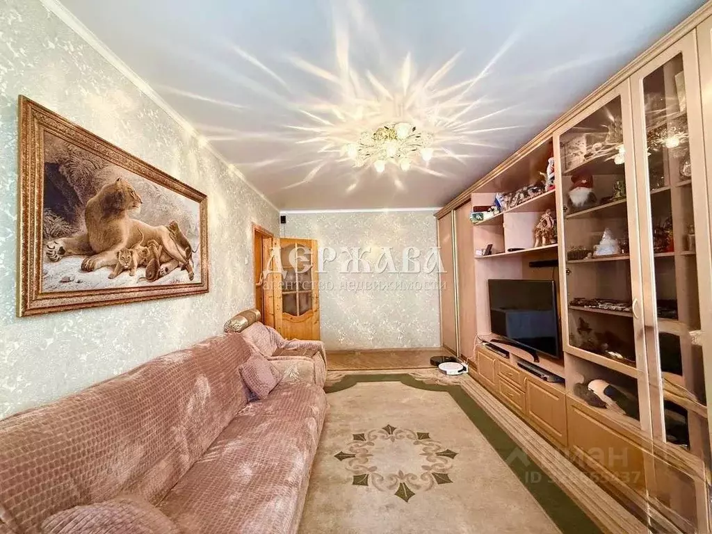 2-к кв. Белгородская область, Старый Оскол Солнечный мкр, 1 (52.7 м) - Фото 1