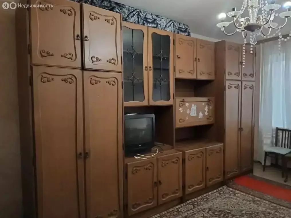 3-комнатная квартира: Волгодонск, улица 30 лет Победы, 27 (57 м) - Фото 1