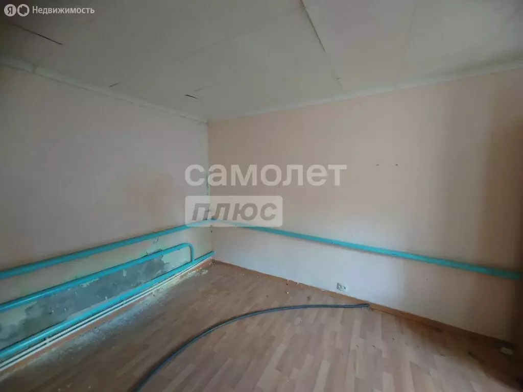 Дом в село Гнилуша, Ленинградская улица, 108 (82 м) - Фото 2