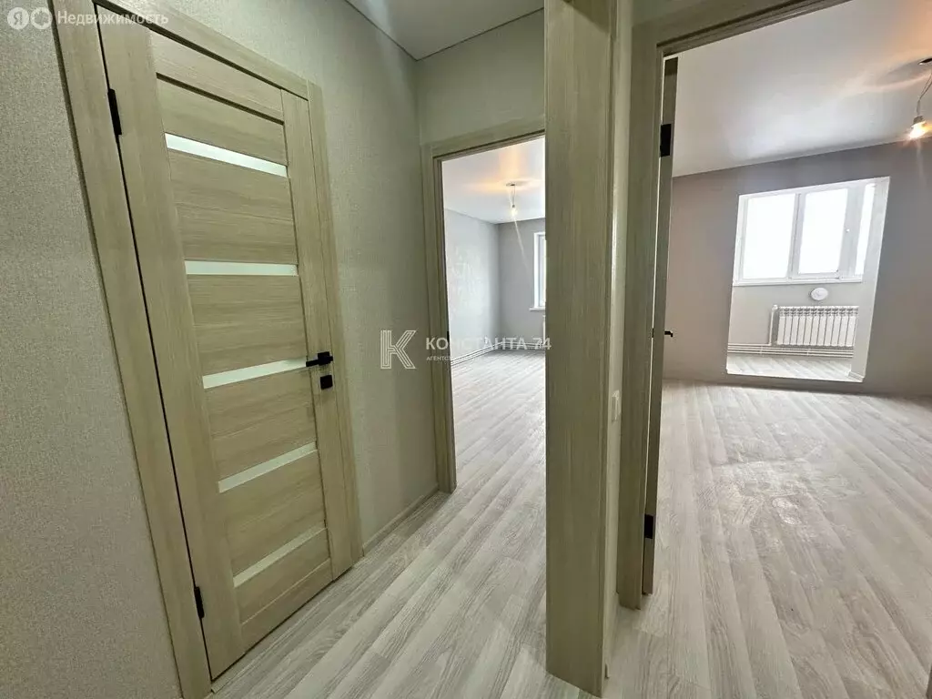 1-комнатная квартира: Чебаркуль, улица Крылова, 85 (39.4 м) - Фото 1