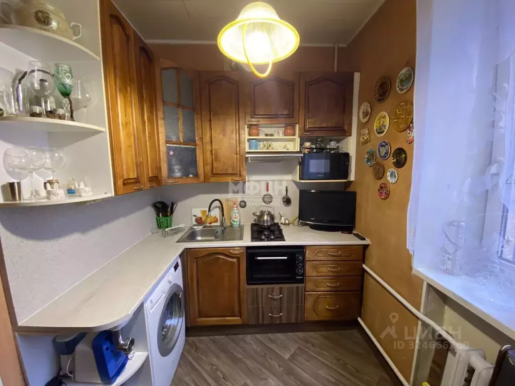 2-к кв. Карелия, Петрозаводск просп. Ленина, 13 (50.7 м) - Фото 1