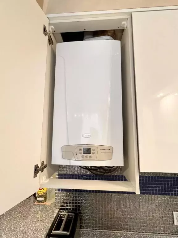 3-к кв. Тульская область, Новомосковск ул. Генерала Белова, 18В (92.7 ... - Фото 1