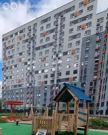 3-комнатная квартира: Тюмень, улица Первооткрывателей, 8 (76.3 м) - Фото 1