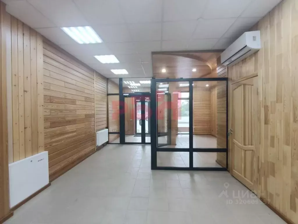 Торговая площадь в Тюменская область, Тюмень ул. 2-я Луговая, 22к1 (77 ... - Фото 2