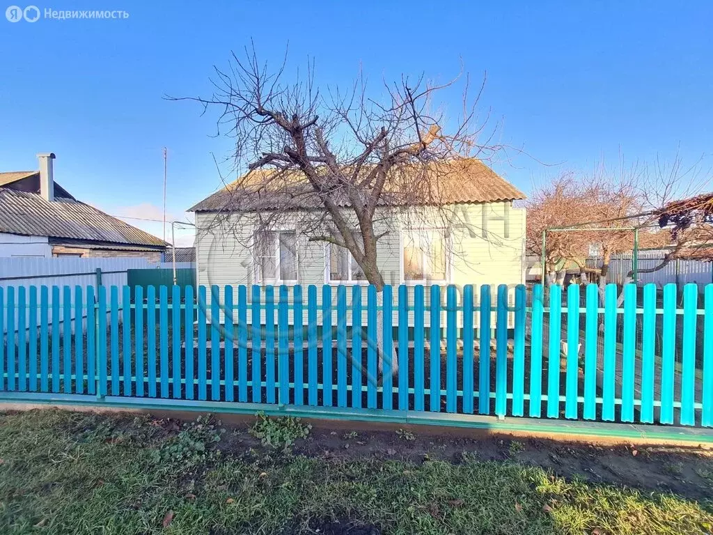 Дом в Золотухино, рабочий посёлок Золотухино, улица Гагарина, 4 (64.7 ... - Фото 1