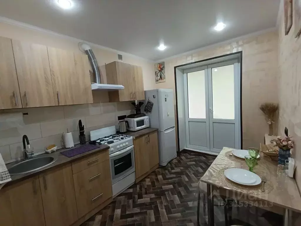 2-к кв. Ставропольский край, Железноводск ул. Карла Маркса, 64 (48.0 ... - Фото 2