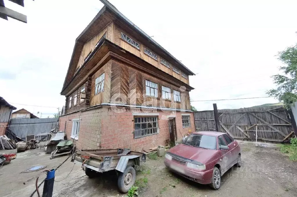 Дом в Челябинская область, Миасс Крутой пер. (218 м) - Фото 0