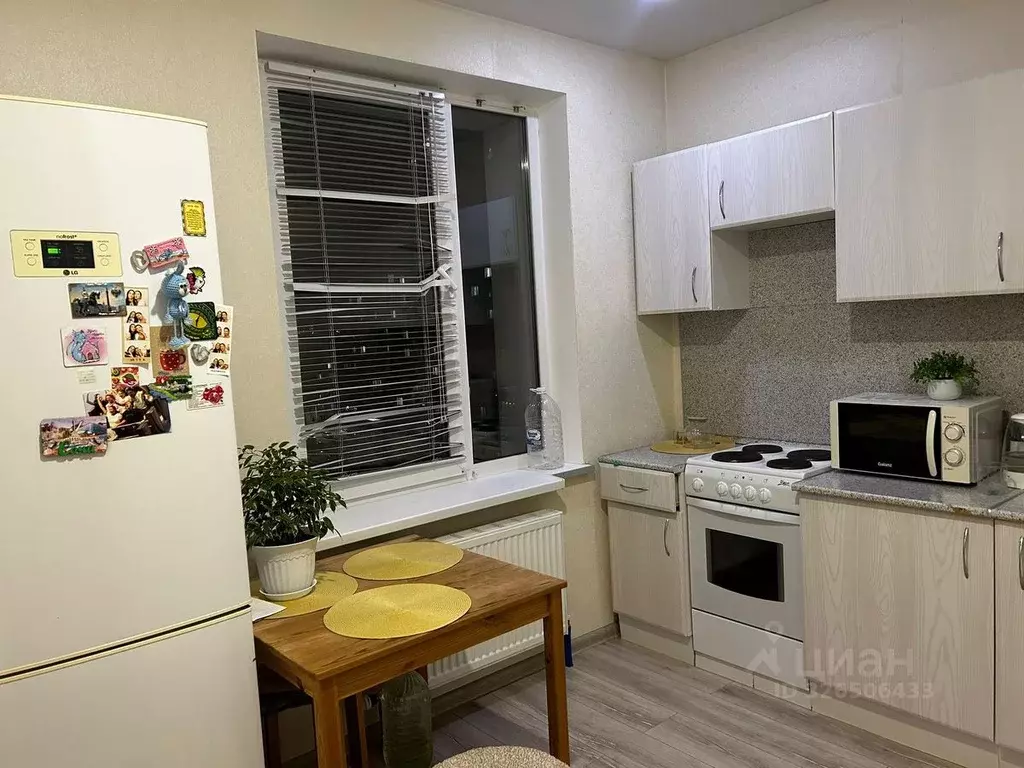 1-к кв. Татарстан, Казань Тэцевская ул., 4 (35.0 м) - Фото 1