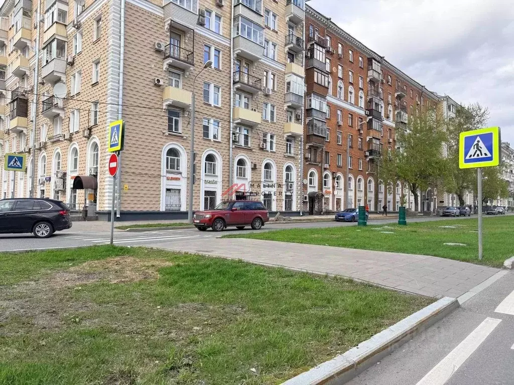 Торговая площадь в Москва Новопесчаная ул., 23к6 (98 м) - Фото 0