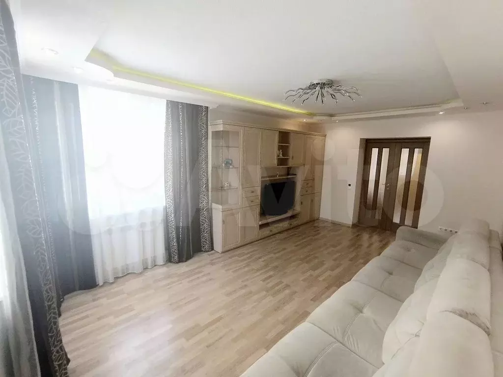 2-к. квартира, 70 м, 3/4 эт. - Фото 1