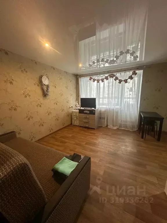1-к кв. Нижегородская область, Нижний Новгород ул. Коммуны, 16 (30.0 ... - Фото 0