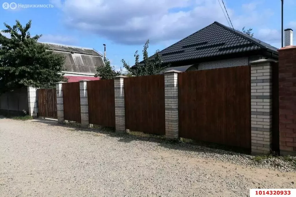 Дом в посёлок городского типа Яблоновский, Садовая улица, 14 (80 м) - Фото 1