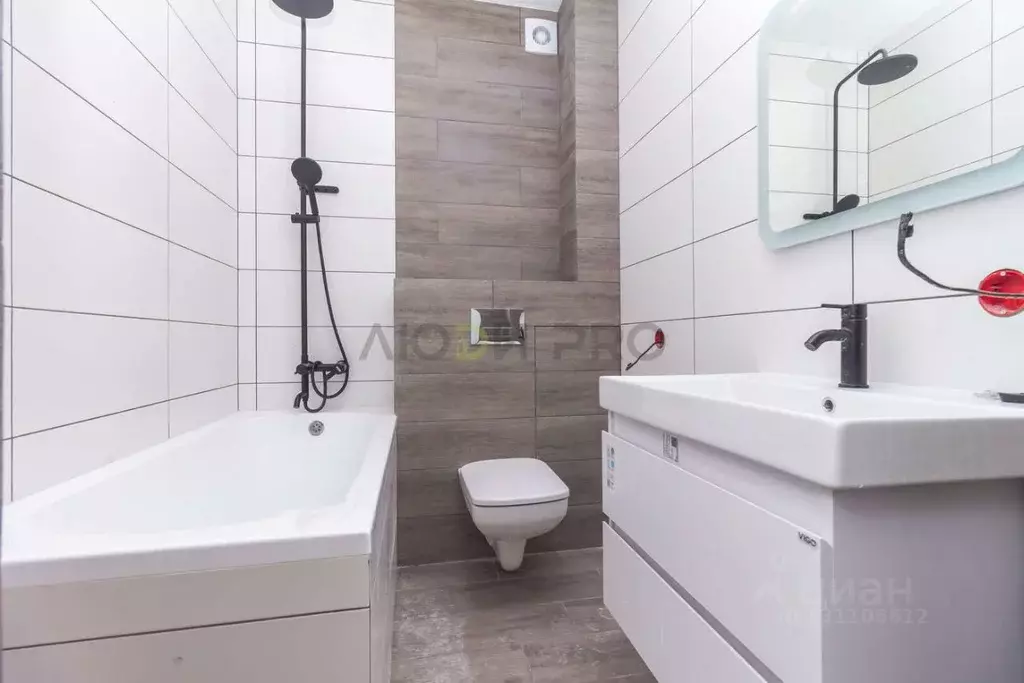 3-к кв. Башкортостан, Уфа Транспортная ул., 42 (117.0 м) - Фото 2