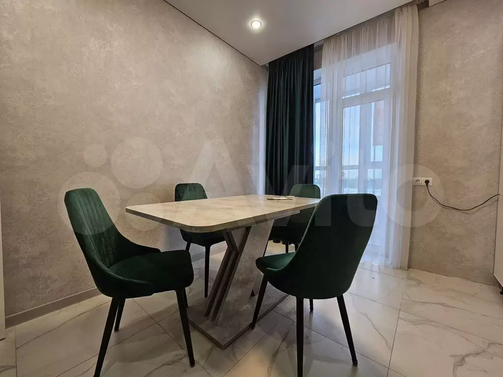 1-к. квартира, 42 м, 8/9 эт. - Фото 1