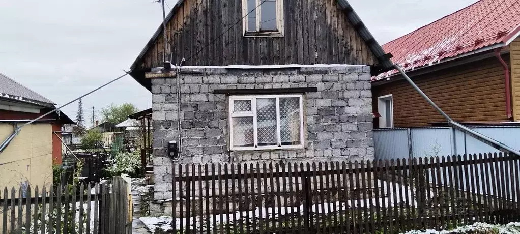 Дом в Кемеровская область, Белово ул. Щербакова, 69А (68 м) - Фото 2