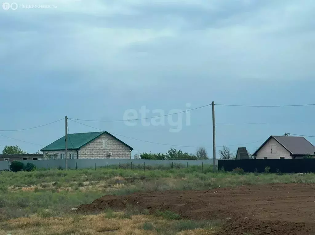 Участок в Осыпной Бугор, Южная улица (5 м) - Фото 0
