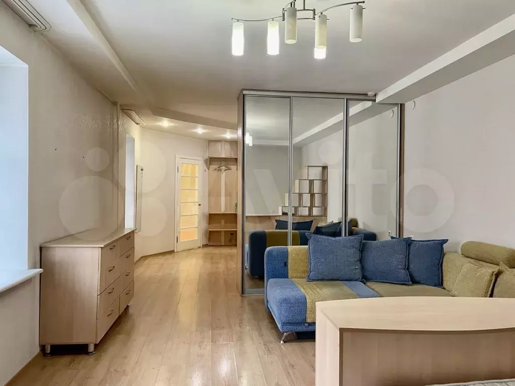 1-к. квартира, 50 м, 2/6 эт. - Фото 1