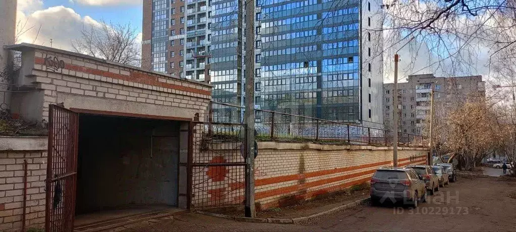 Гараж в Кировская область, Киров ул. Воровского, 95а (23 м) - Фото 1