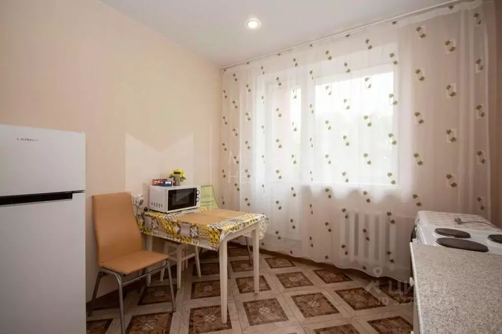 1-к кв. Тюменская область, Тюмень Харьковская ул., 27 (38.0 м) - Фото 1