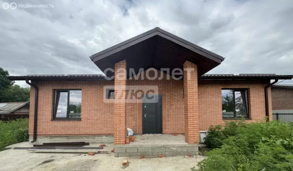 Дом в Старомышастовская, улица Шпак (85 м) - Фото 0