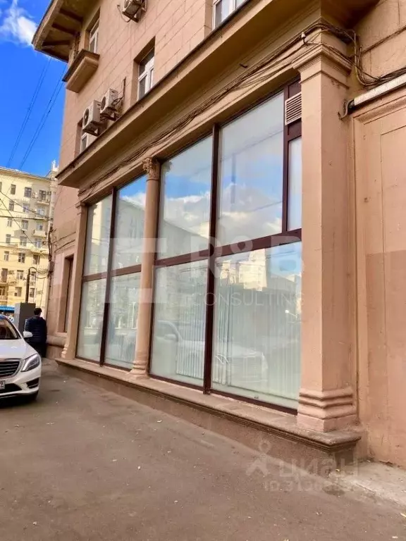Помещение свободного назначения в Москва Кутузовский просп., 22 (427 ... - Фото 0