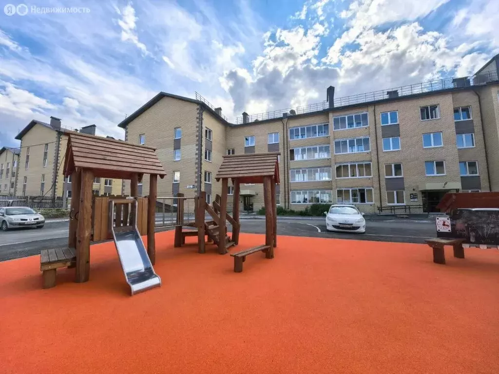 1-комнатная квартира: Берёзовский, пр. Александровский (52.4 м) - Фото 0