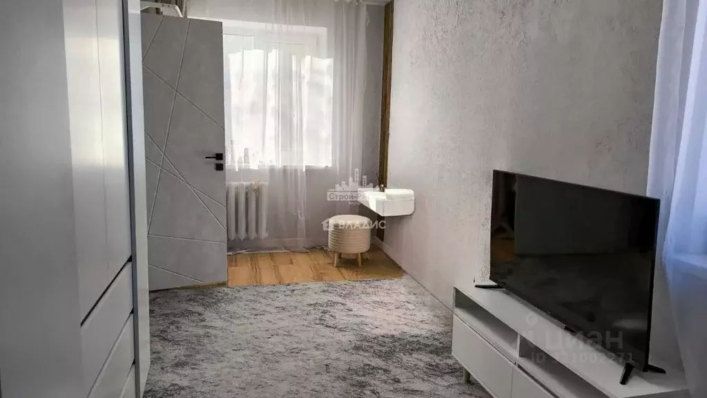 2-к кв. Крым, Керчь Аршинцево мкр, ул. Победы, 17 (44.0 м) - Фото 1
