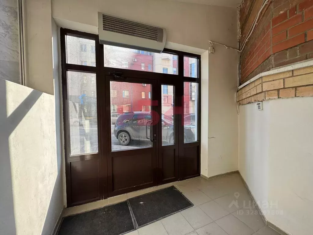 Помещение свободного назначения в Тюменская область, Тюмень ул. ... - Фото 2