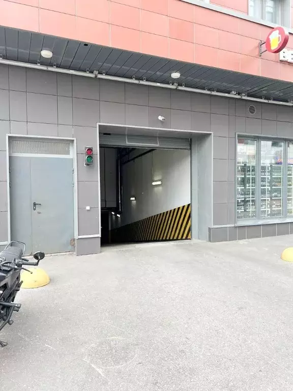 Гараж в Московская область, Химки 9 Мая ул., 21к1 (16 м) - Фото 1